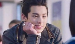 王鹤棣爆料女友视频,甜蜜视频引网友热议