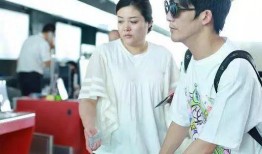 娱乐爆料成毅和朋友聚餐,温馨聚餐画面曝光