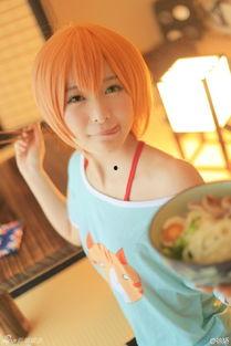 娱乐吃瓜穿上cos,Cosplay盛宴，明星同款造型大揭秘！